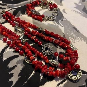 Premier Designs Jewelry Necklace and Bracelet Set